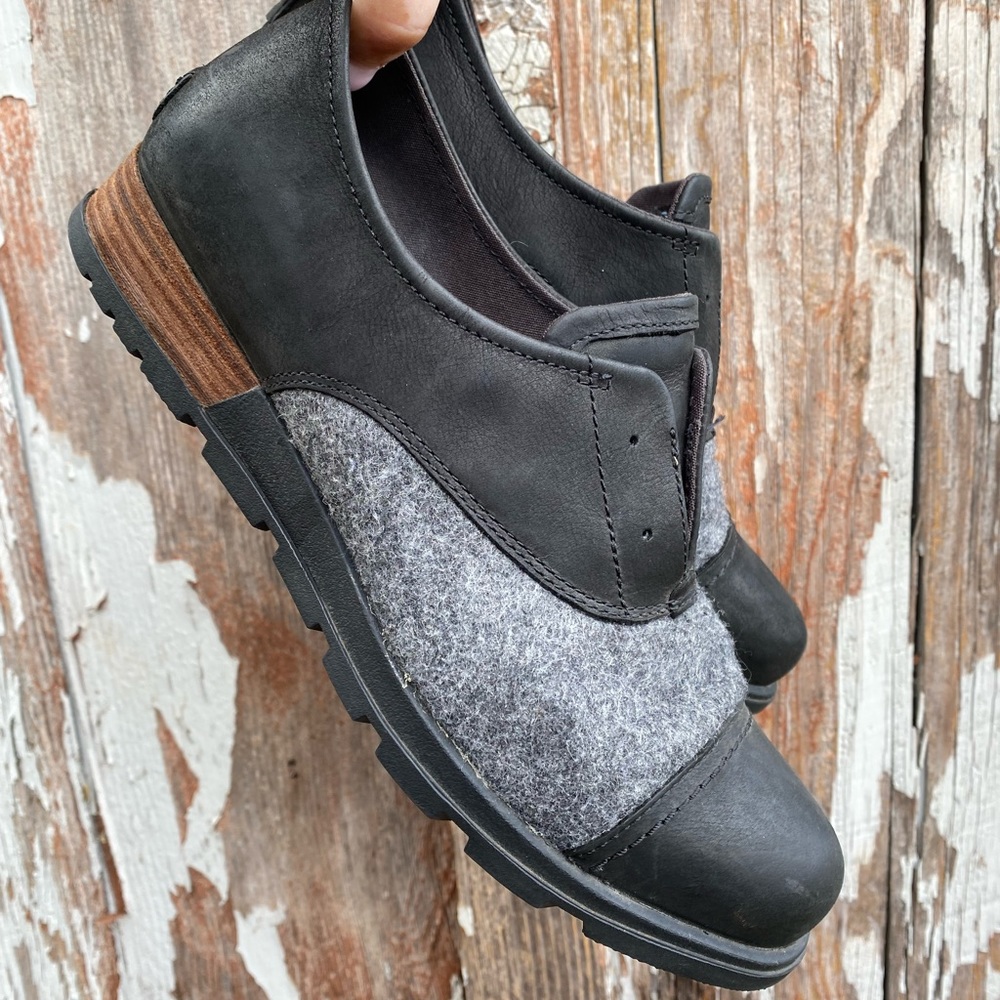 Sorel Women's Shoe 9.5 Major Oxford Leather Felted Dress Sneaker Laceless Lug EC